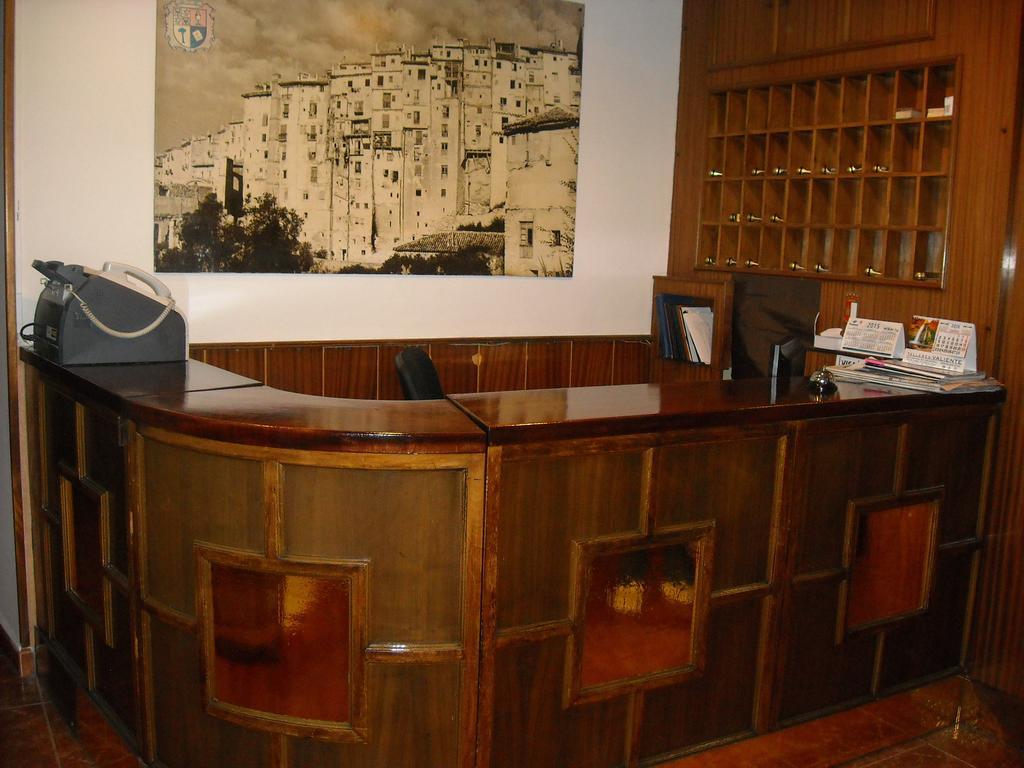 Hostal Residencia Avenida Cuenca  Eksteriør bilde