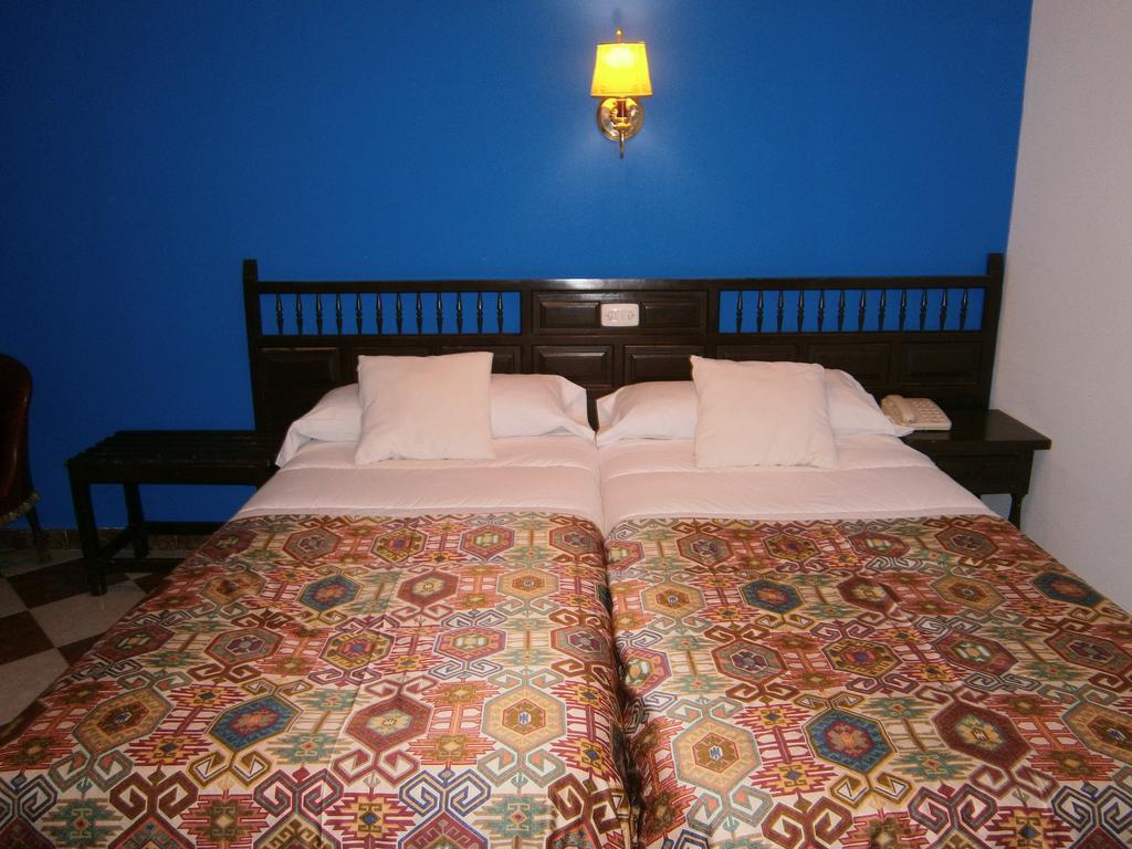 Hostal Residencia Avenida Cuenca  Eksteriør bilde