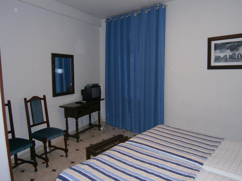 Hostal Residencia Avenida Cuenca  Eksteriør bilde