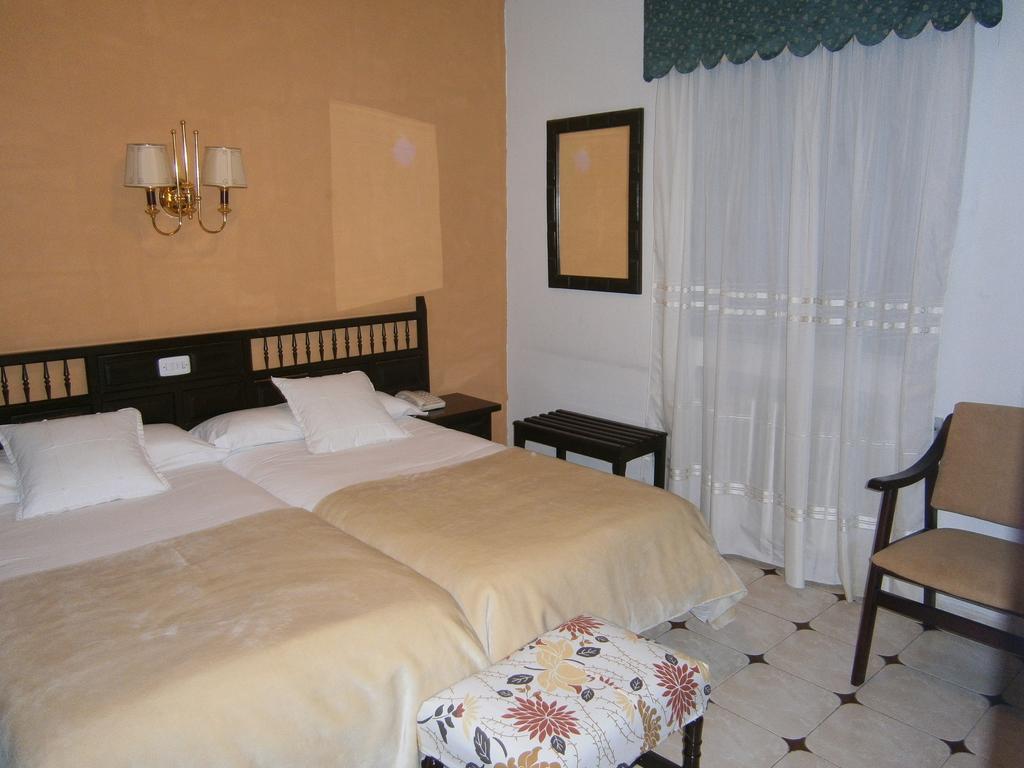 Hostal Residencia Avenida Cuenca  Eksteriør bilde