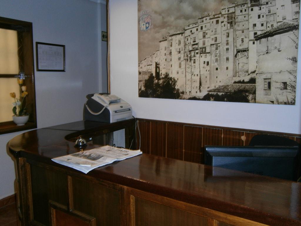 Hostal Residencia Avenida Cuenca  Eksteriør bilde