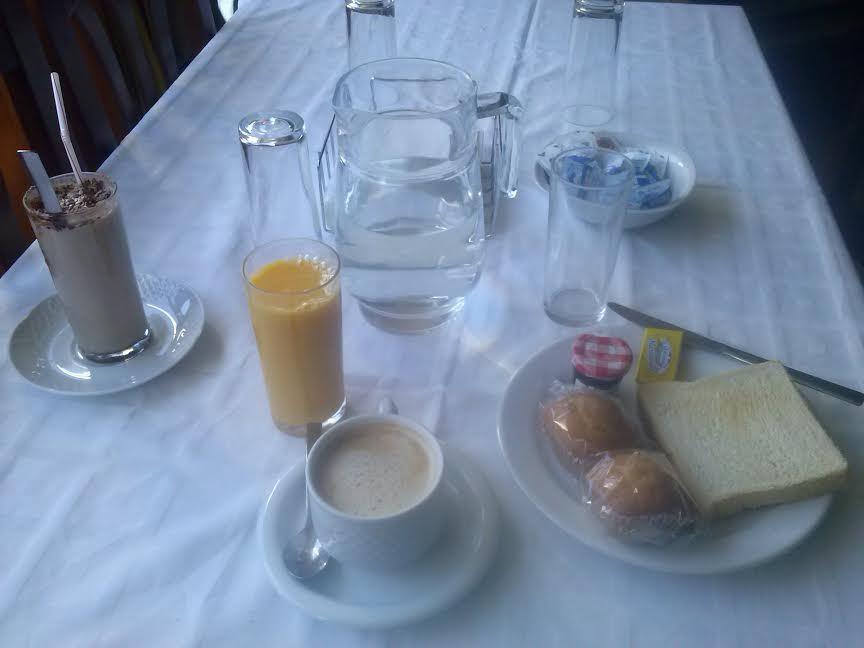 Hostal Residencia Avenida Cuenca  Eksteriør bilde