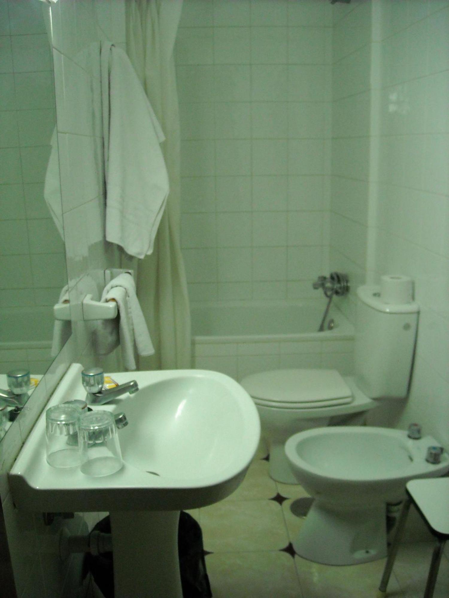 Hostal Residencia Avenida Cuenca  Eksteriør bilde
